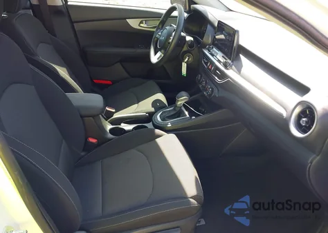 2024 Kia Forte Lxs из США, поврежденный, VIN 3KPF24AD9RE793767